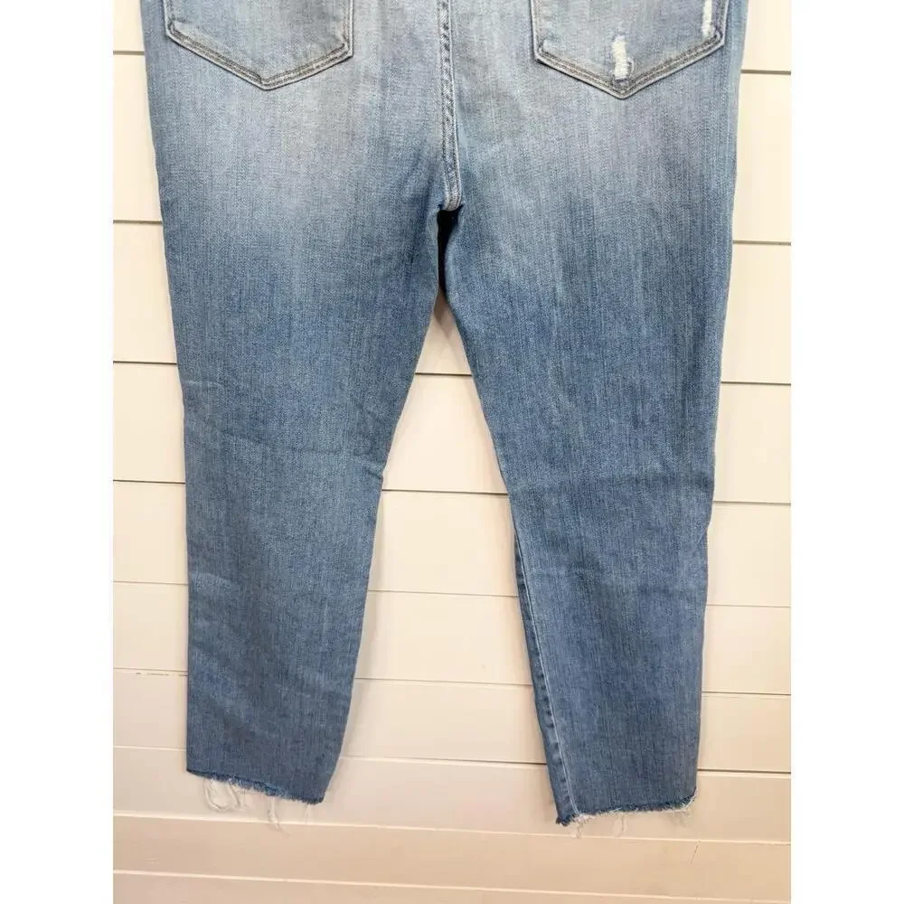FRAME Le Sylvie Slender Straight Jeans Size 30 Light Blue Distressed Raw Hem - Picture 6 of 11